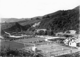 Croquet, bowls and tennis beside Karangahake School of Mines, 1907.